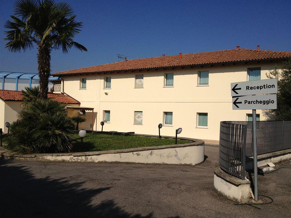 Hotel Conte Luna Bolonia Exterior foto